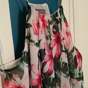 NWTs Vince Camuto Blouse